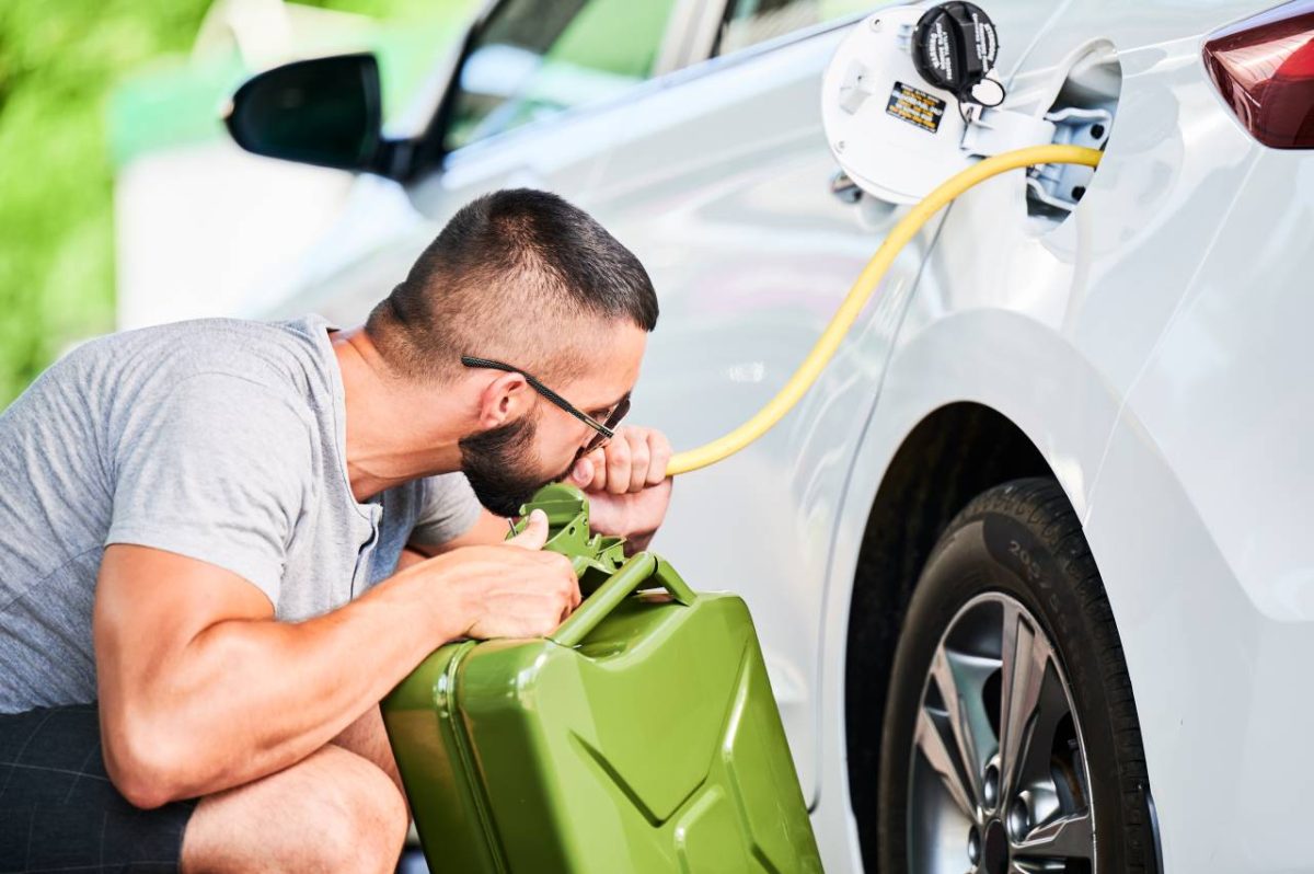 vol carburant
